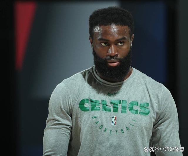 科尔：塞斯·库里将缺席圣诞大战，霍福德大概率出战（科尔：塞斯·库里将无缘圣诞大战，霍福德预计可以出场）