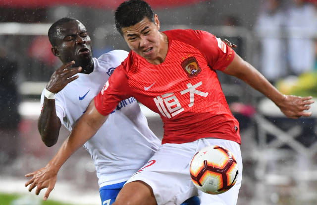 黑山主帅：我们会勇敢迎战克罗地亚；魔笛是所有球员的榜样（黑山主帅：无惧克罗地亚之战，莫德里奇是全体球员的楷模）