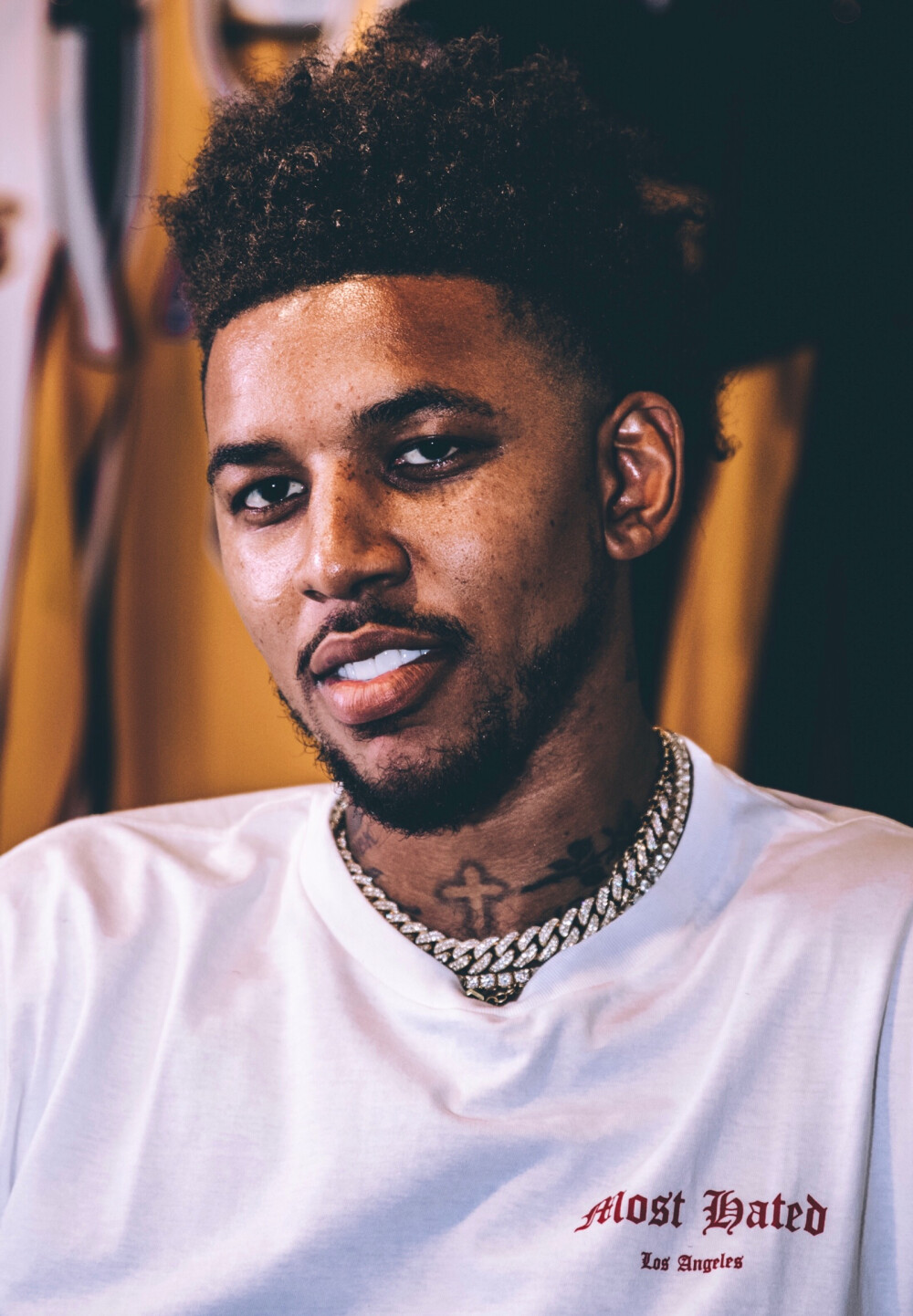 击败奥斯梅恩&萨拉赫！官方：阿什拉夫当选25年非洲足球先生（官方确认：阿什拉夫力压奥斯梅恩与萨拉赫，荣膺25年非洲足球先生）