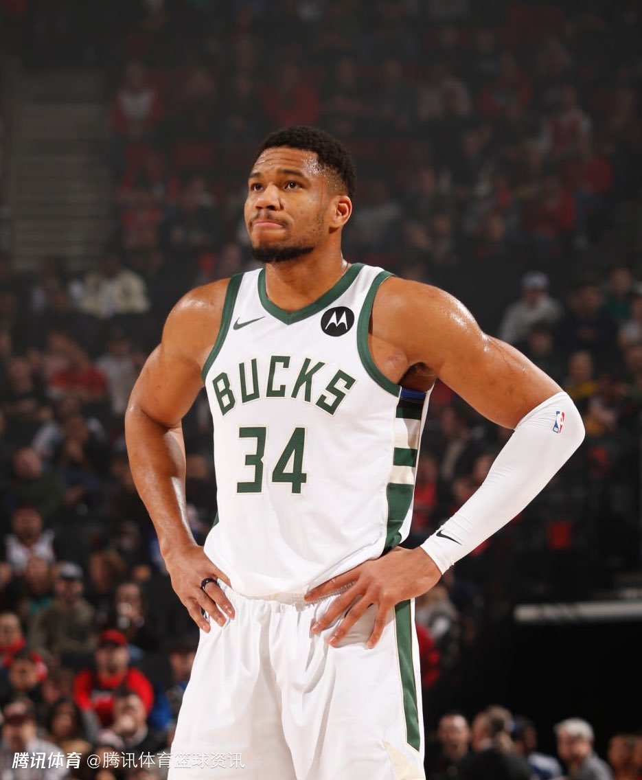 西班牙2025年队内射手榜：奥亚萨瓦尔9球第1，梅里诺8球第2（西班牙队2025年度射手榜：奥亚萨瓦尔9球领跑，梅里诺8球紧随）