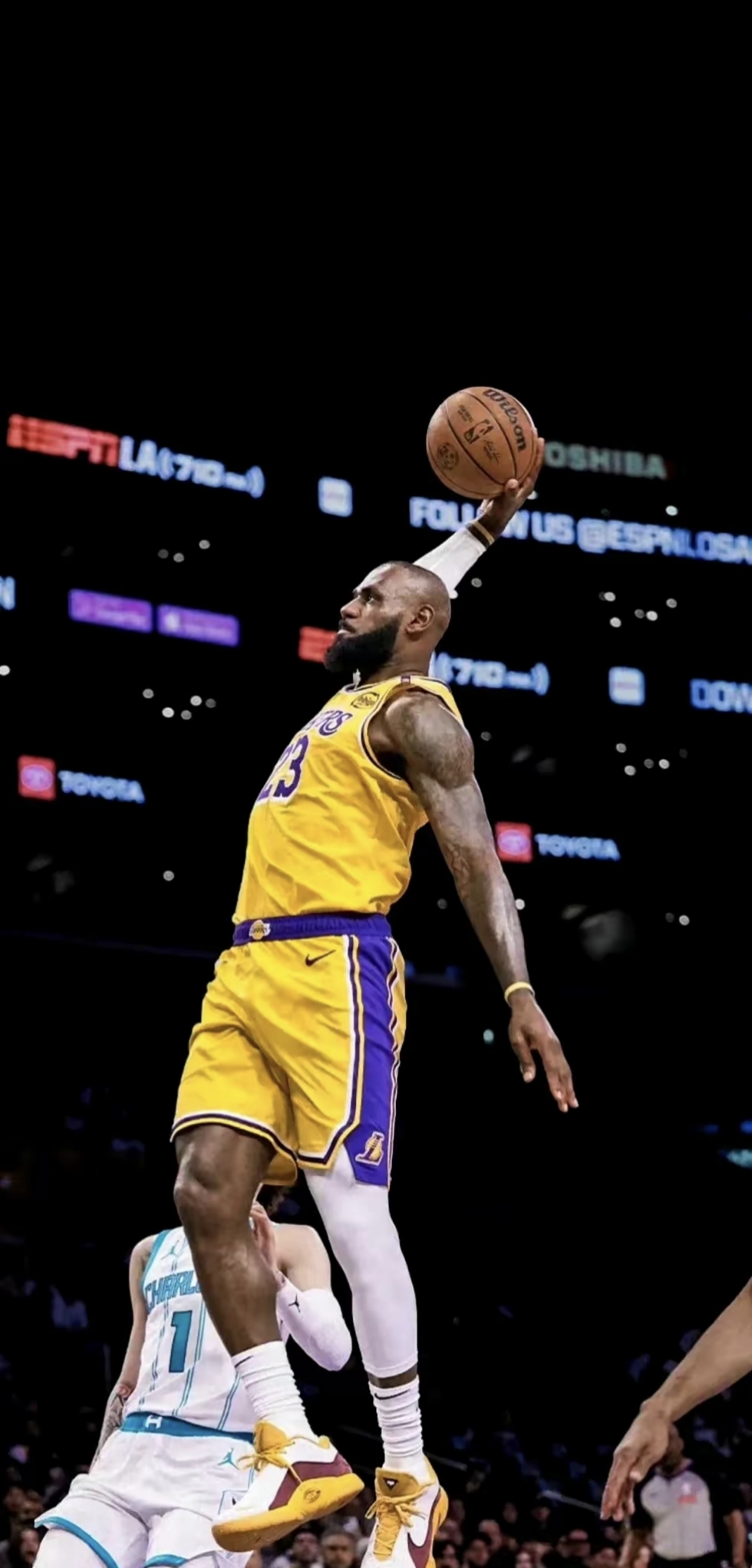 阿莫林：如果梅努来找我谈租借离队，我会非常高兴（阿莫林：若梅努提出商谈租借离队，我会很开心）