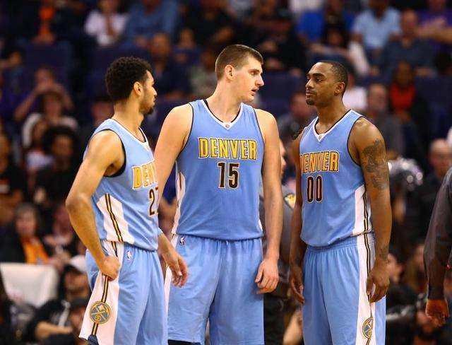 李玮锋率苏州队夺双城赛冠军：过来帮好忙，把队伍组合得更好（李玮锋带苏州队夺双城赛桂冠：火线助阵见效，阵容更趋合理）