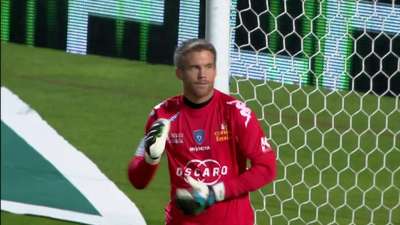 新国足年内重组无望 邵佳一要大换血弃用4大老将 3大新星成中流砥柱（新国足年内重组渺茫 邵佳一拟大换血弃用四老将 三新星有望挑大梁）