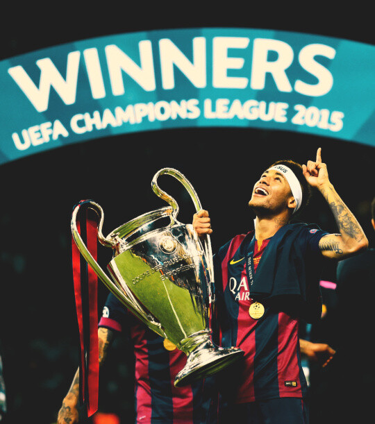 欧冠战报：布兰特双响，海于格破门，多特2-2博德闪耀（欧冠速递：布兰特梅开二度，海于格建功，多特2-2战平博德闪耀）