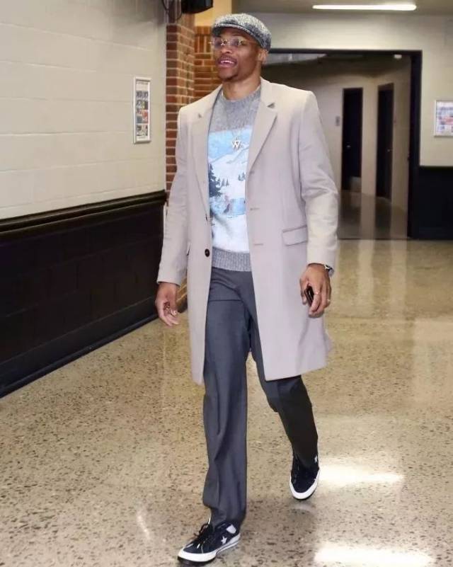 莫雷托：米兰和迈尼昂达成协议后搁置续约，球员接近离队（莫雷托：米兰与迈尼昂谈妥后暂停续约，门将接近离队）