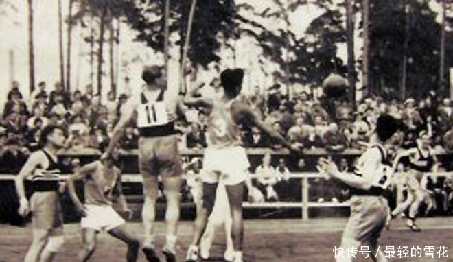 单赛季至少2次三双！克拉克斯顿成KD哈登后篮网首人（克拉克斯顿单季至少两次三双，成KD、哈登后篮网第一人）